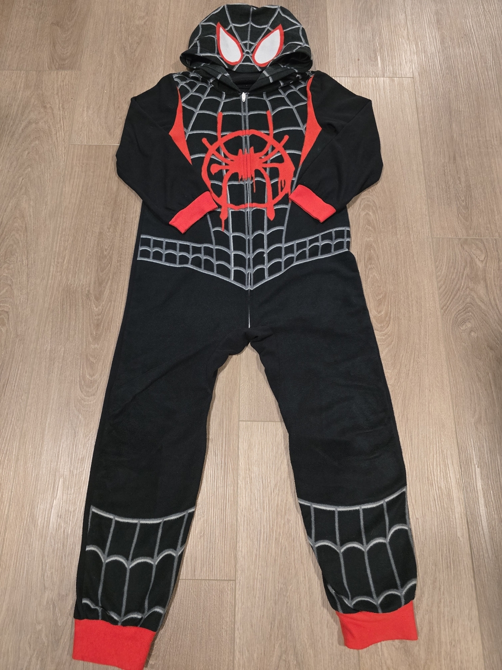 Marvel Spiderman Hooded Pajamas Red Black Size 8 Medium